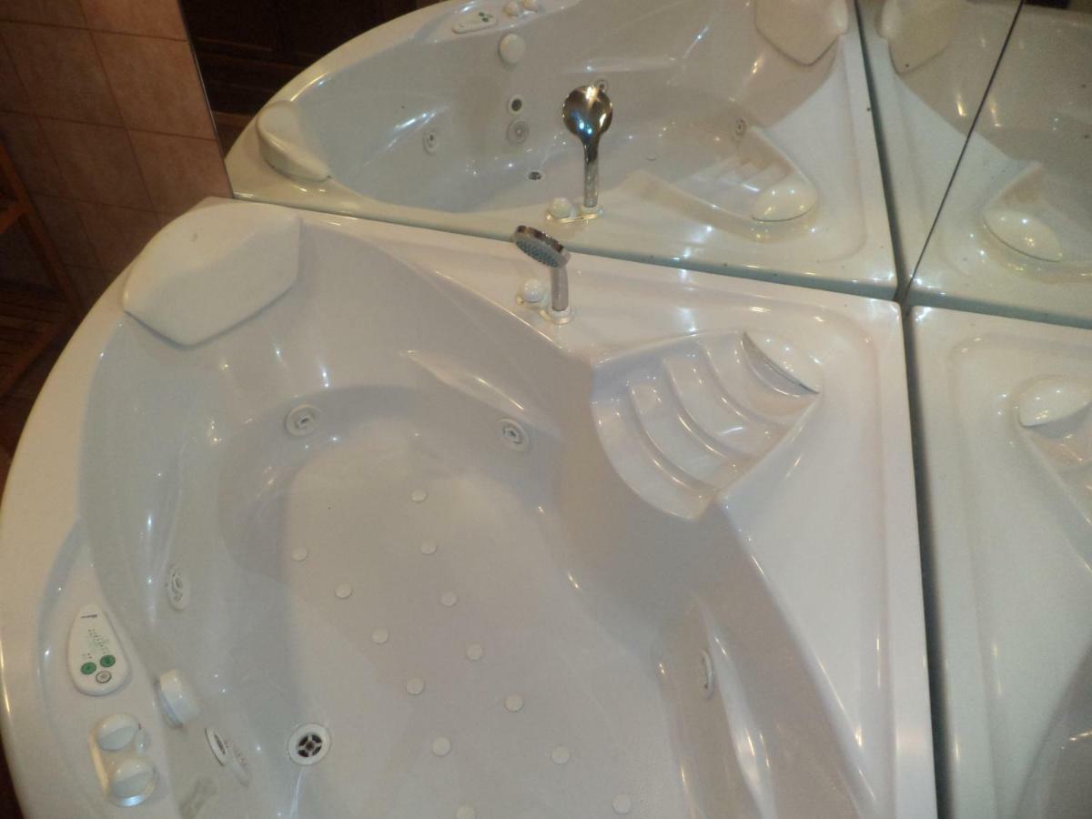Jacuzzi Quo Vadis Apartment Roma Exterior foto